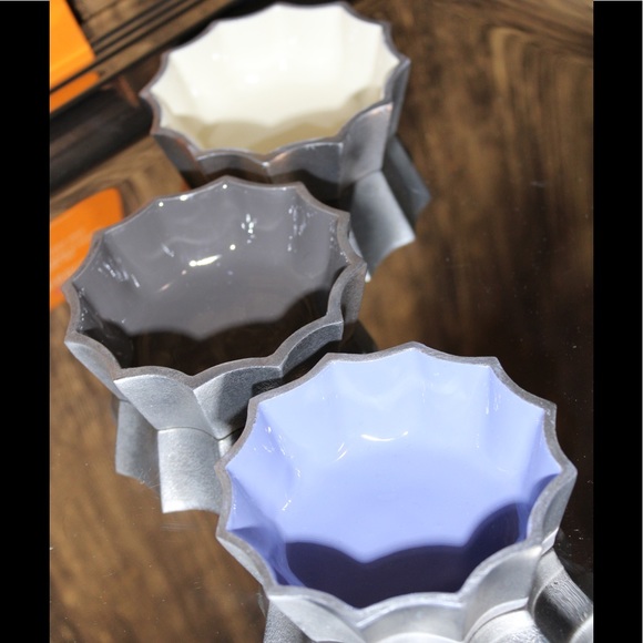 HP🎉MARIGOLD ARTISANS Fluted 3 Bowl ENAMEL Set - Picture 4 of 15